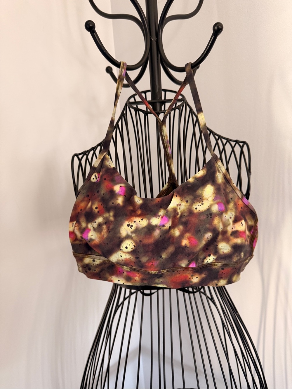 lululemon athletica Multicolor Printed Light Support Bralette size 6